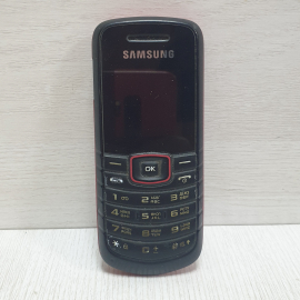 Мобильный телефон Samsung GT-E1080i, с зарядкой, в рабочем состоянии